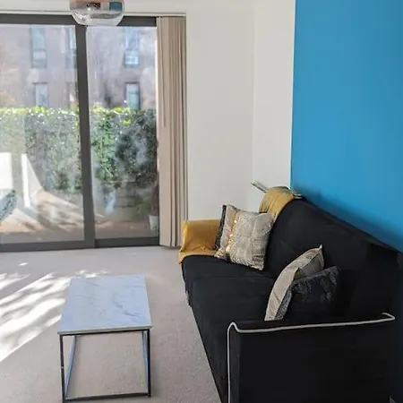 Premium Offers L Last-Minute Deal L Remigro Short Lets L 1 Bed Flat L Royal Docks L London City Airport & Excel L 2 Bed Apartment St Albans L Family Friendly L Near Bus Stop L City Centre L Book Today With Remigro Exterior photo